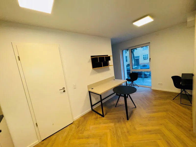 Direkt in Adlershof! Möbliertes Apartment mit EBK! — photo 1